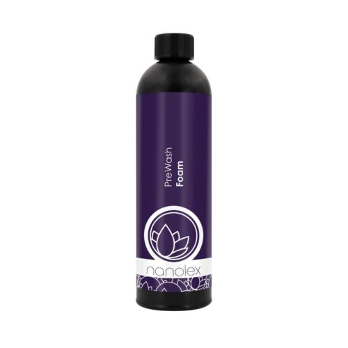 Une bouteille violette de mousse prélavante Nanolex est surmontée d'un élégant bouchon noir. L'étiquette présente un élégant motif de lotus ainsi que le texte « Nanolex PreWash Foam », symbolisant la qualité et l'innovation dans l'entretien de la voiture. - Tekalab