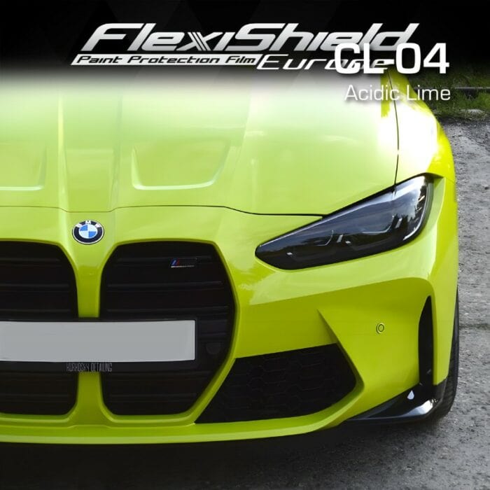 Gros plan d'une voiture de sport jaune-vert vif, mettant en valeur le capot avant et la calandre. Le texte superposé indique : FLEXISHIELD Cosmétique PPF Europe, CL-04 Acidic Lime. Bénéficiez d'une protection et d'un éclat inégalés avec le film de protection de peinture FLEXISHIELD pour votre véhicule. - Tekalab