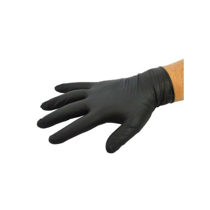 Une main portant un gant Gant nitrile noir SUPER RESISTANT avec les doigts légèrement écartés sur un fond blanc uni. - Tekalab